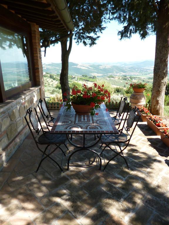 Agriturismo La Bicocca - Apt. "Il Leccio" Castel Rigone Pokoj fotografie